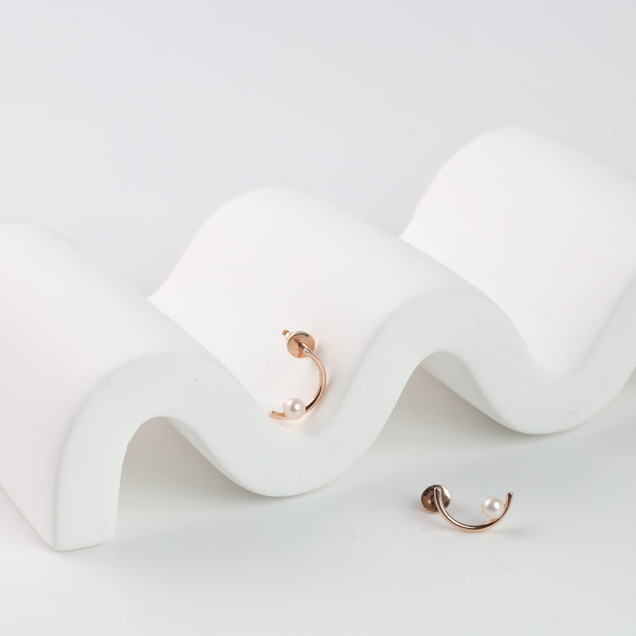 Screw-back Cuffs earrings with pearls | 14K Rose Gold (585) - Ukrainian Jewelry