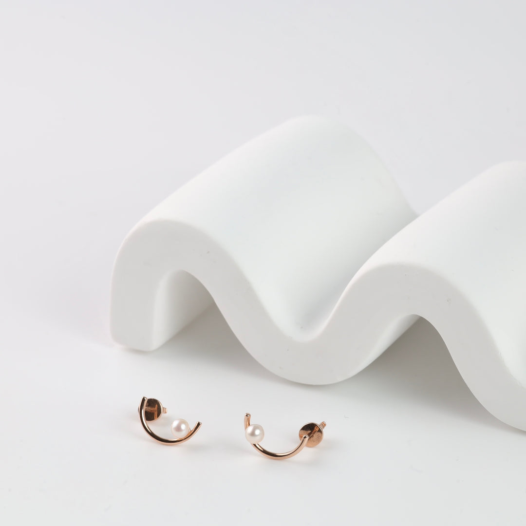 Screw-back Cuffs earrings with pearls | 14K Rose Gold (585) - Ukrainian Jewelry