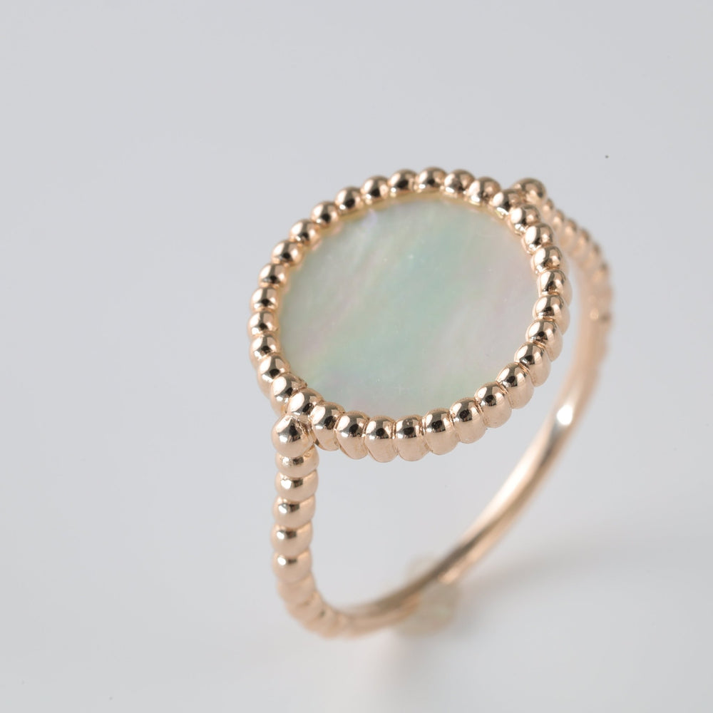 Nature Essence Ring with mother of pearl | 14K Rose Gold (585) - Ukrainian Jewelry