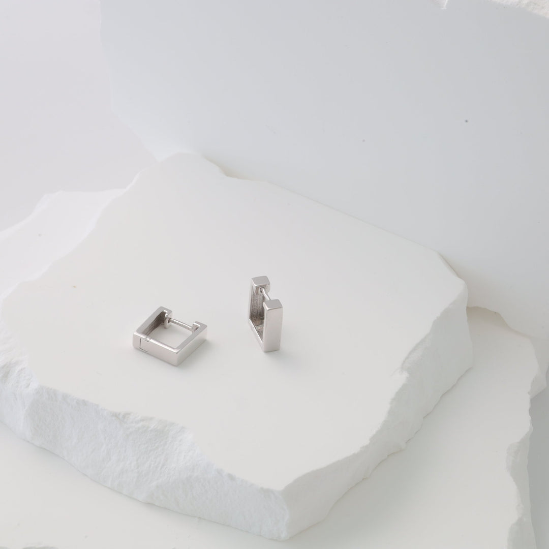 Squares Plain Earrings | 14K White gold (585) - Ukrainian Jewelry