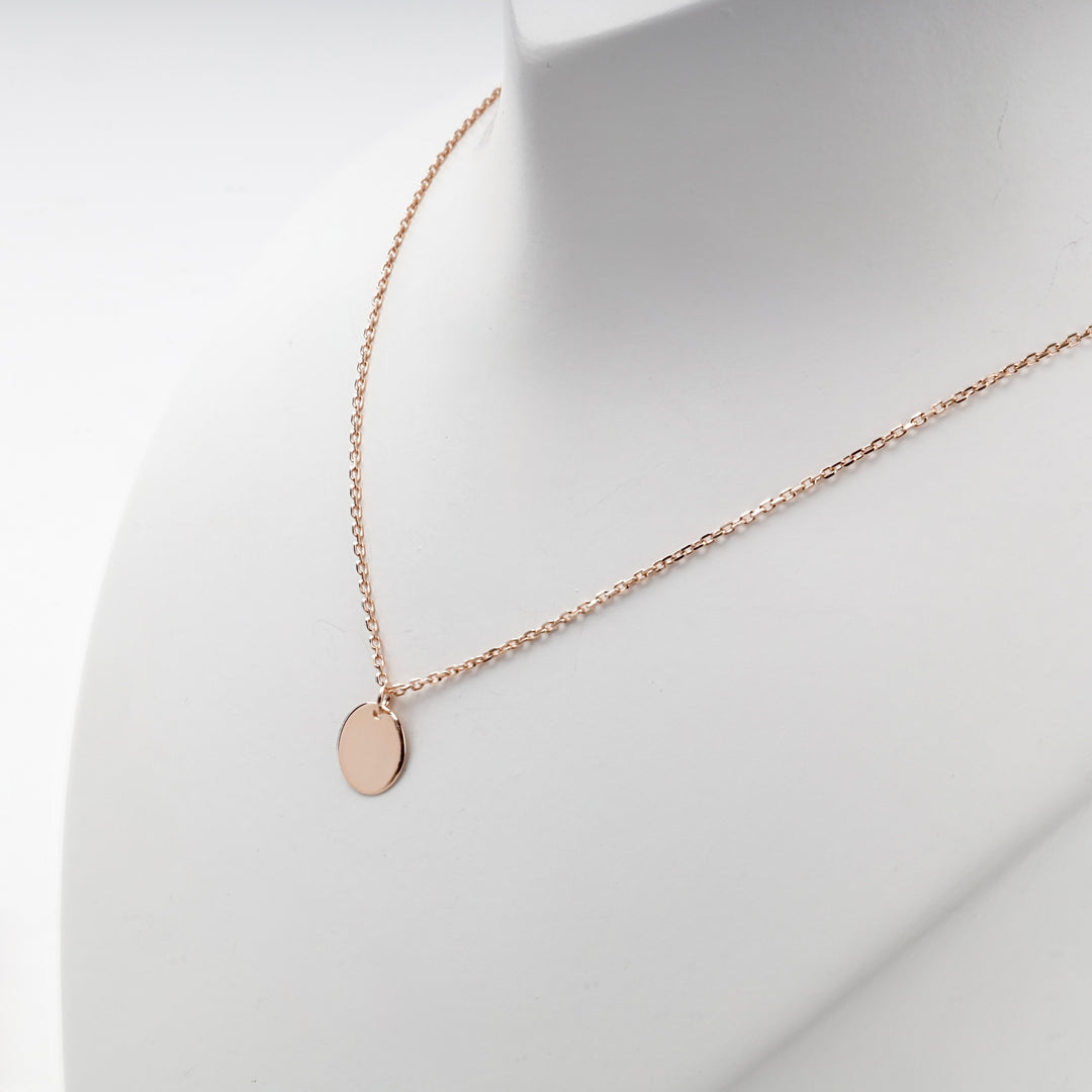 Round Disc Pendant Necklace | 14K Rose Gold (585) — angled view