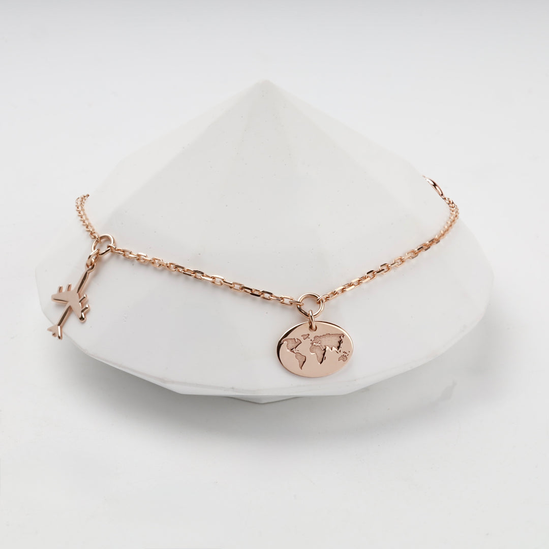 Travel Charm Bracelet | 14K Rose Gold (585) — detail view