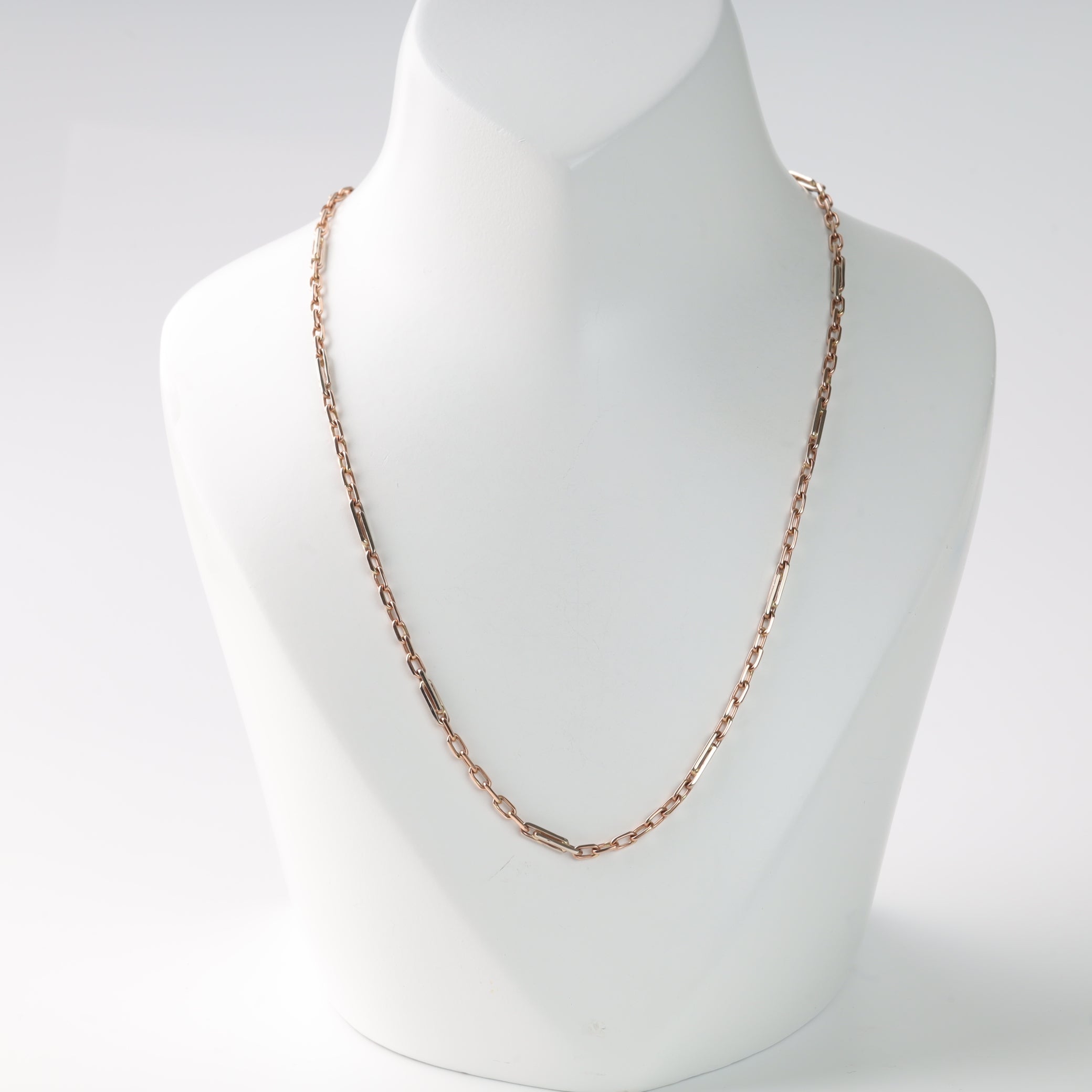 Chains & Necklaces