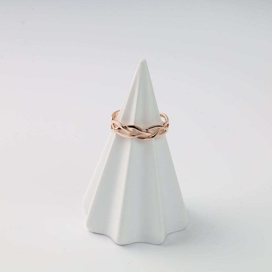Interlace Plain Ring | 14K Rose Gold (585) - Ukrainian Jewelry
