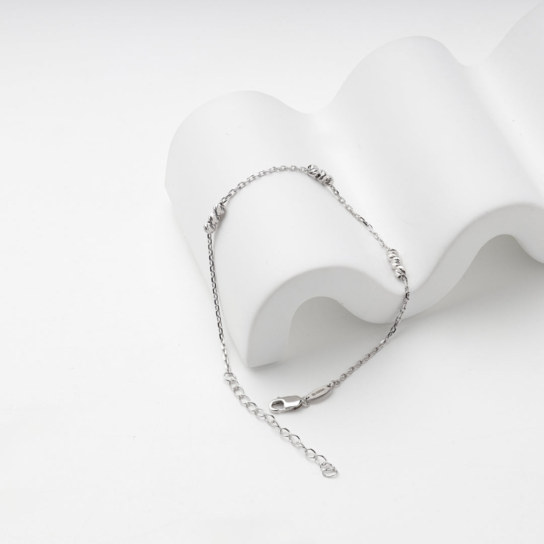 Silver 925 beaded bracelet showing the clasp, extender and bead groups