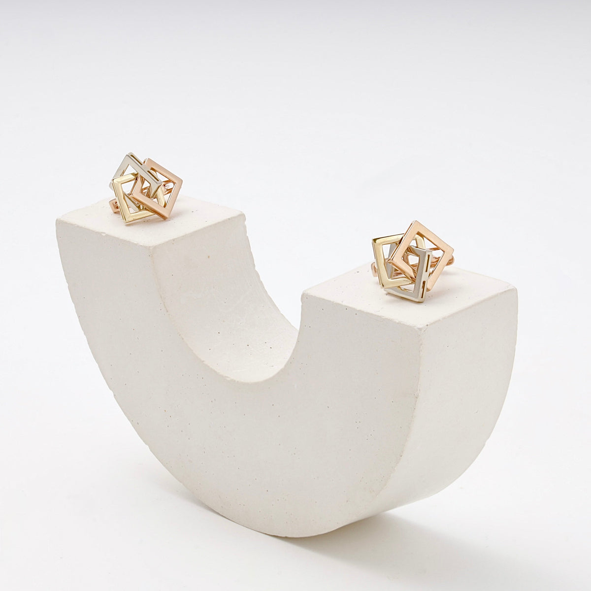 Gold 585 Three-Tone Geometric Cube Earrings | Ukrainian Jewelry