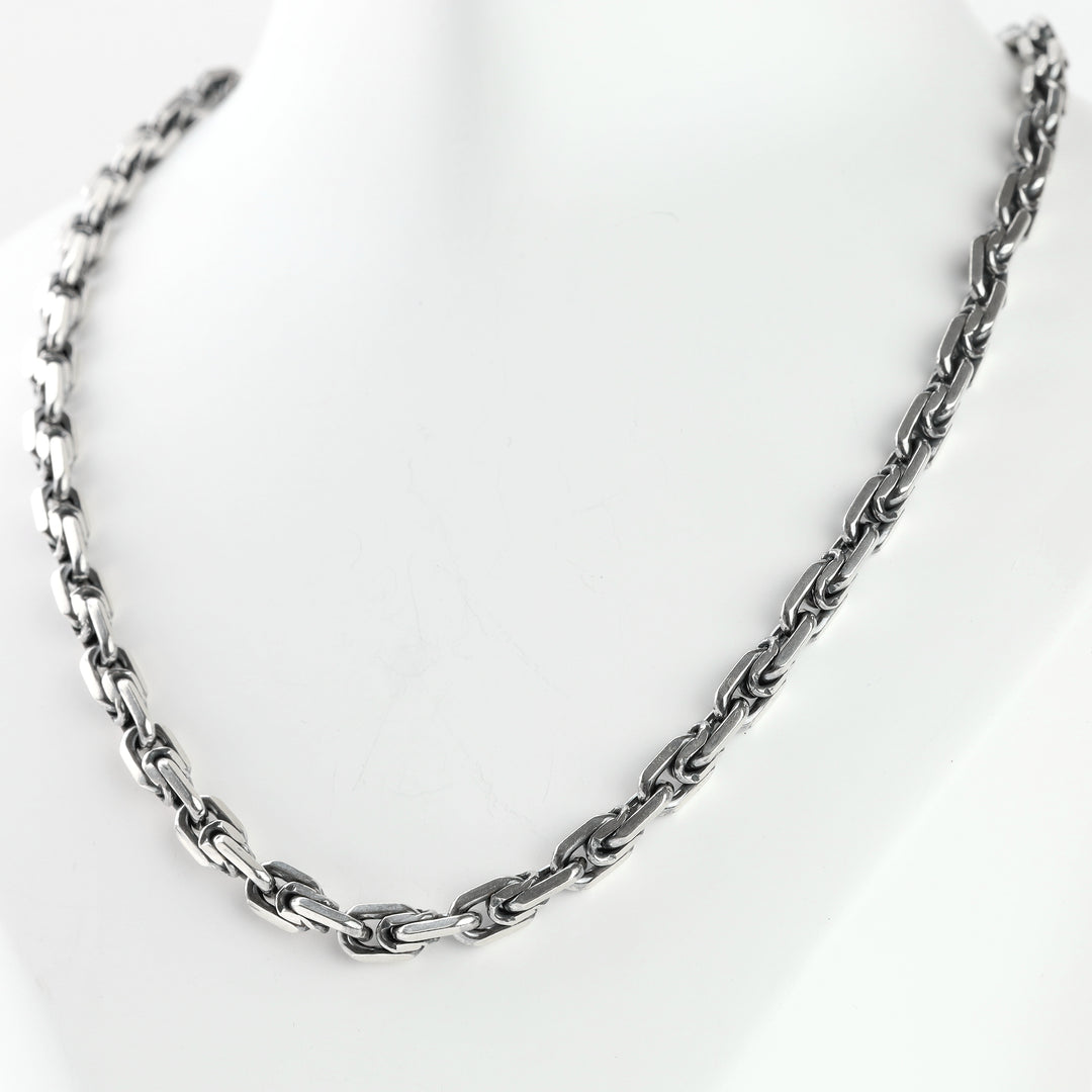 Heavy sterling silver 925 anchor weave chain with diamond-cut links