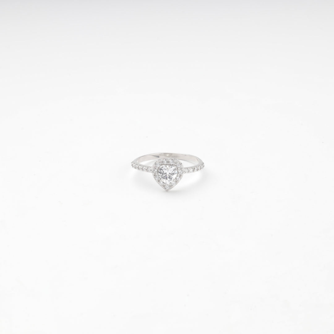 Top view of the heart cubic zirconia halo ring in silver 925