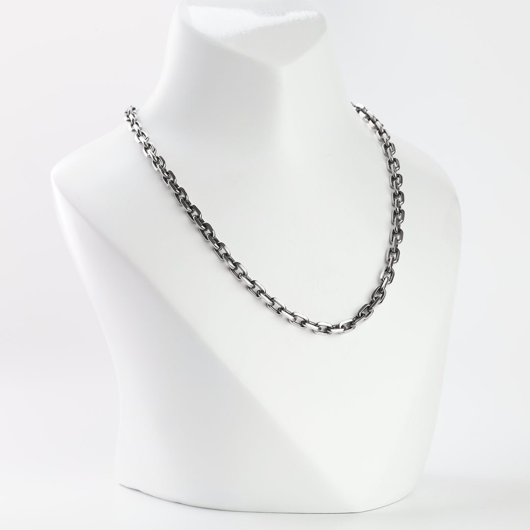 Diamond-cut anchor chain in Silver 925, front view
