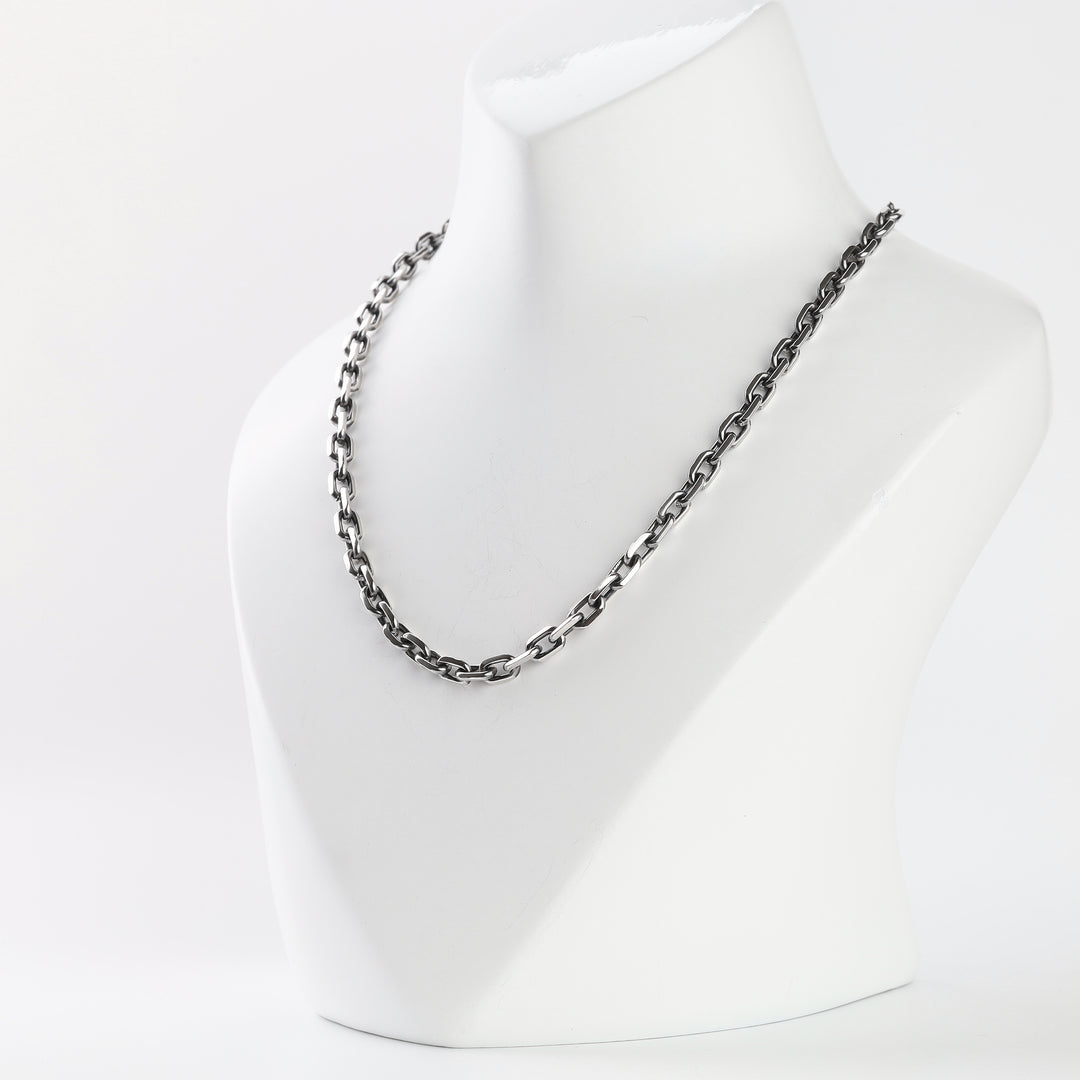 Rhodium-plated Silver 925 anchor link chain, detail
