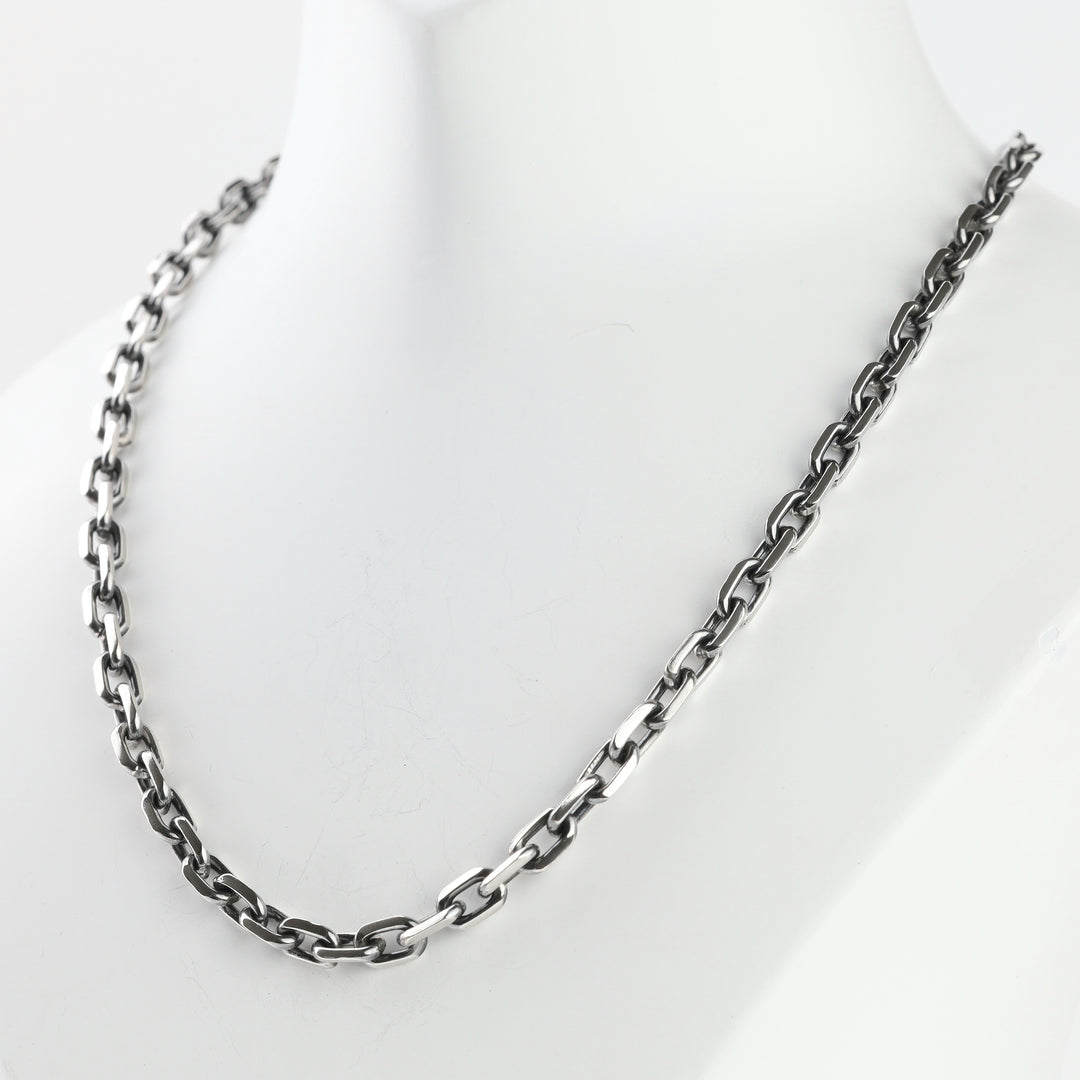 Men's Silver 925 anchor chain necklace, angle view