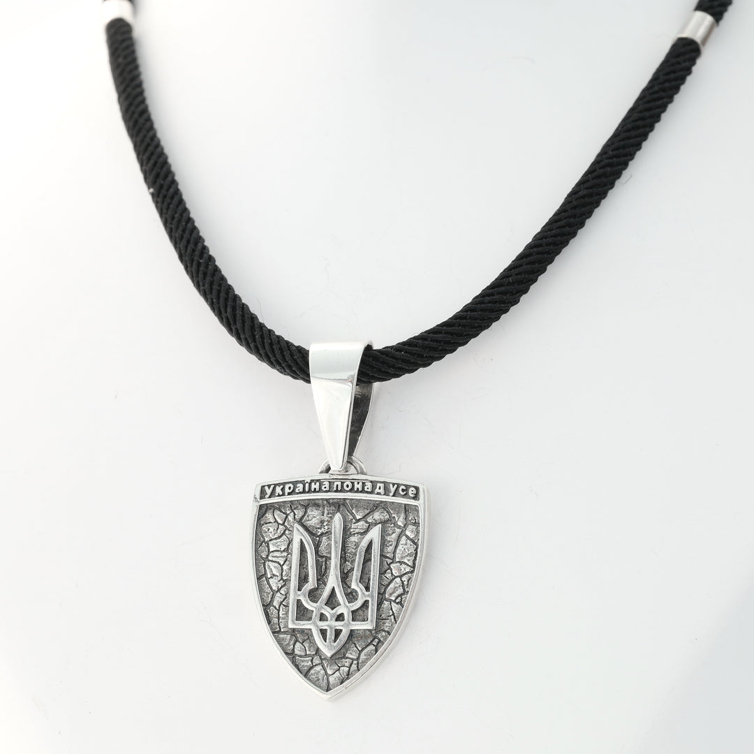 Ukrainian patriotic shield pendant in Silver 925, detail