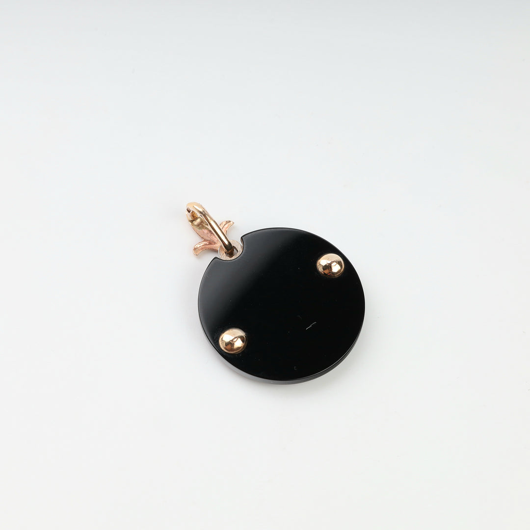 Black onyx gold pendant with Mother of God and Child icon, detail view
