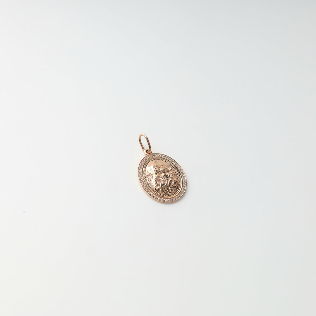 Ukrainian 585 gold Virgin Mary and Child pendant, angled front view