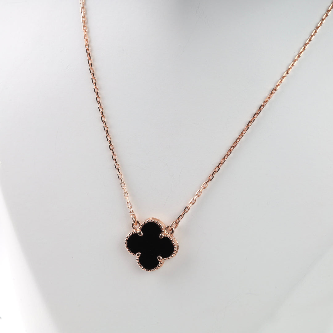 Black Onyx Clover Pendant Necklace 14K (585) Rose Gold | Ukrainian Jewelry