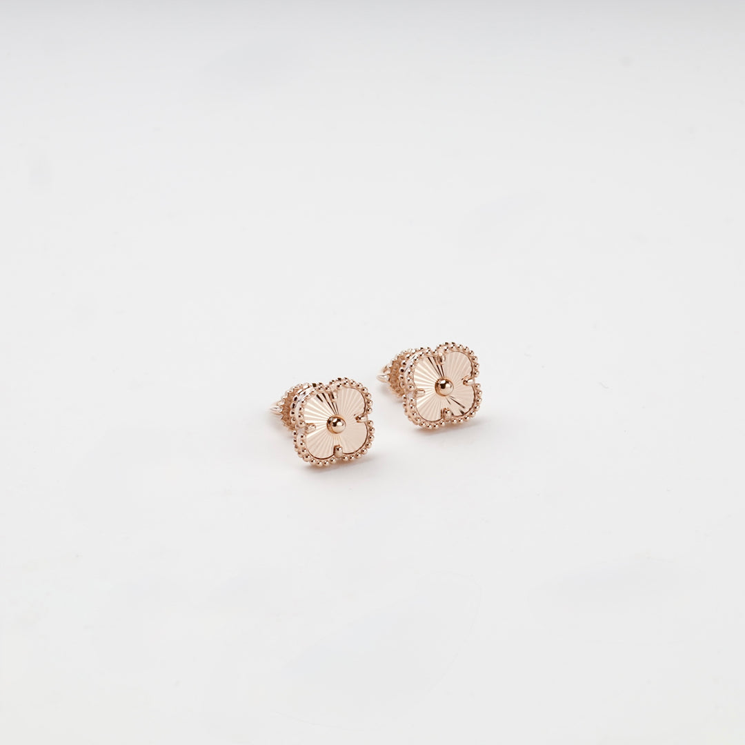 Rose gold clover stud earrings product photo