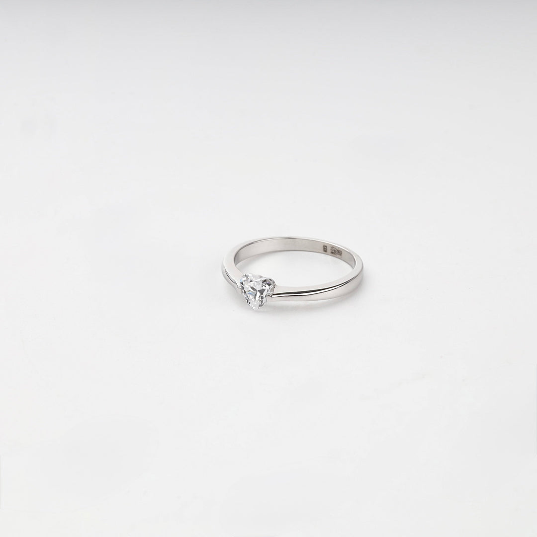 White Gold 585 Heart Cubic Zirconia Solitaire Ring | Ukrainian Jewelry