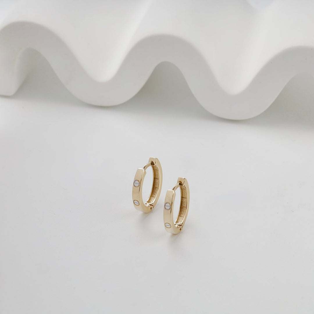 Yellow Gold 14K (585) Screw Motif Huggie Earrings | Ukrainian Jewelry