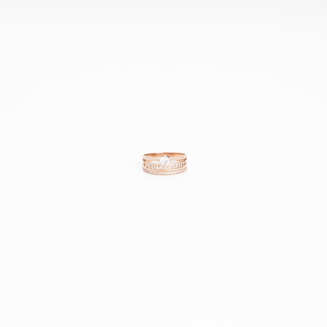 14K rose gold romantic ring close-up, I Love You engraved band — Ukrainian Jewelry