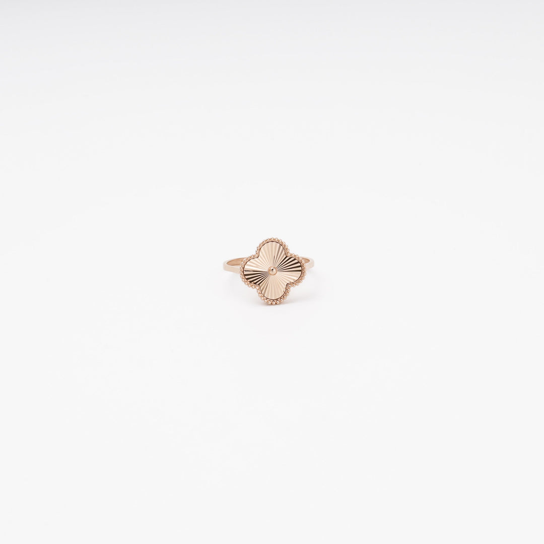 Rose Gold Textured Clover Ring with Beaded Edge, 14K (585) | Ukrainian Jewelry