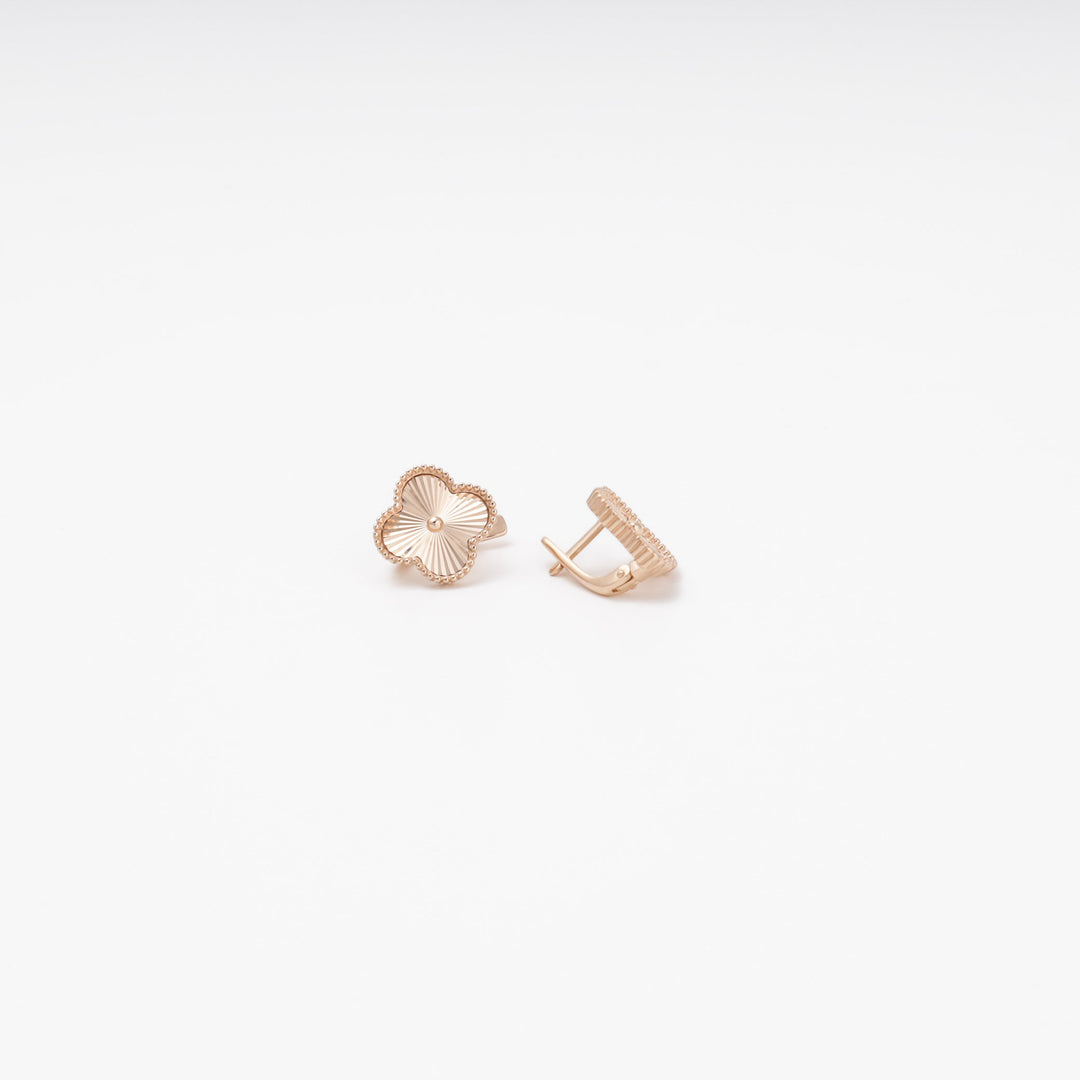 Rose Gold Clover Earrings 14K (585) Diamond-Cut No Stones | Ukrainian Jewelry