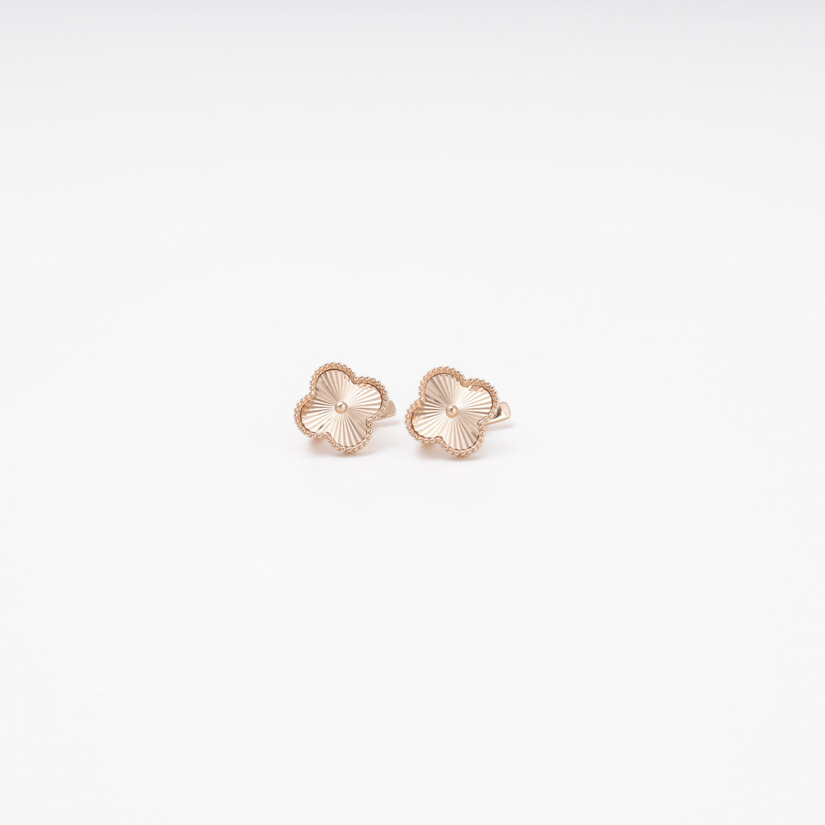 Rose Gold Clover Earrings 14K (585) Diamond-Cut No Stones | Ukrainian Jewelry