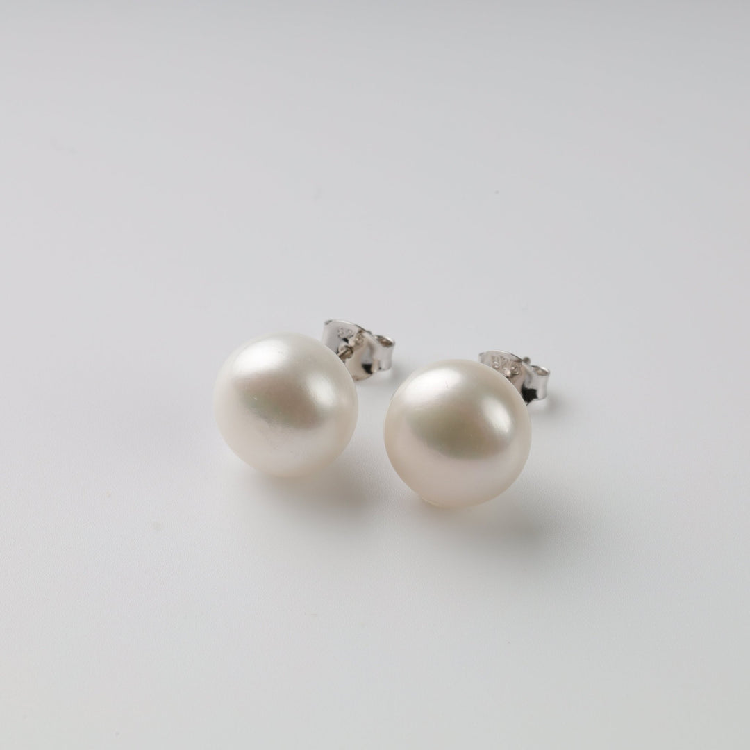 "Pearls" stud earrings - Ukrainian Jewelry