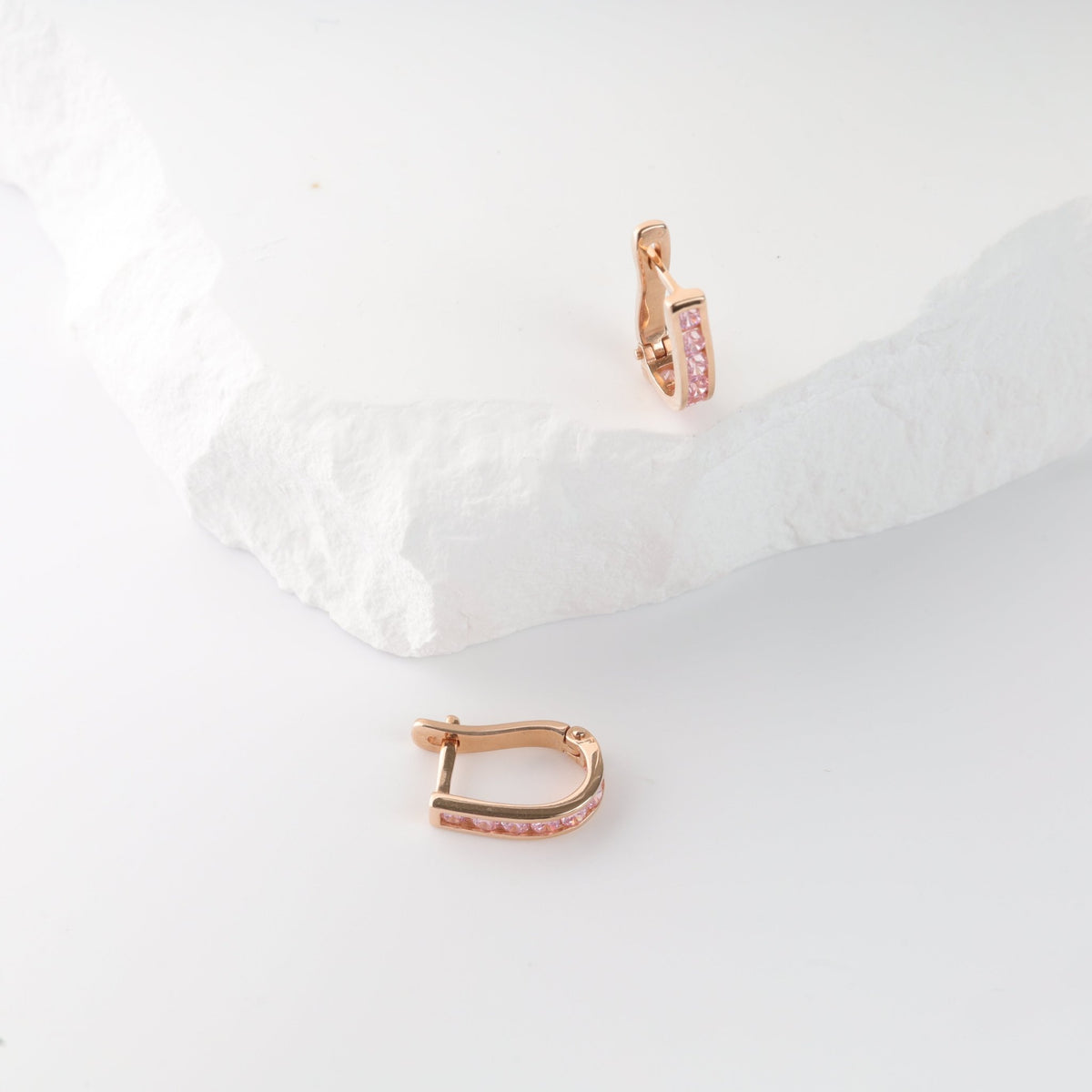 Золоті сережки Лінія з кубічним цирконієм - Ukrainian Jewelry
